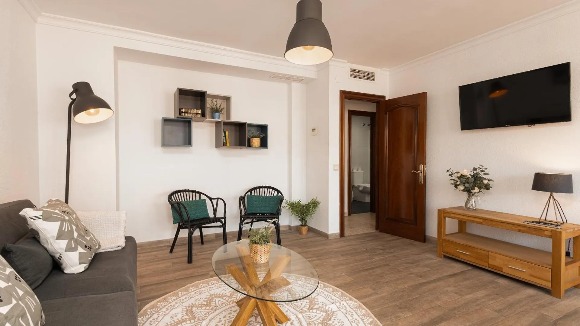 C103 - Sunny Terrace, Old Town Views Apartment Malaga 0*,